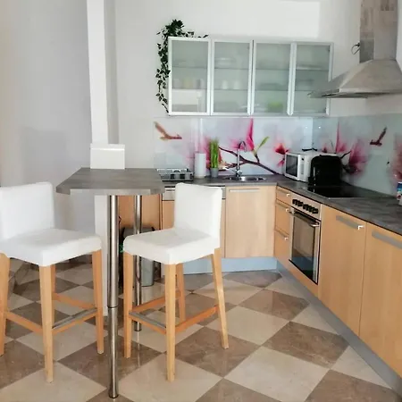 Lucy Apartman * Sárvár